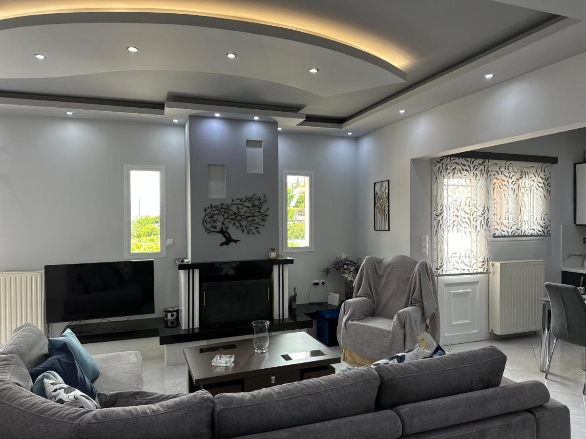 Luxury Apartment Amarynthos Eksteriør bilde
