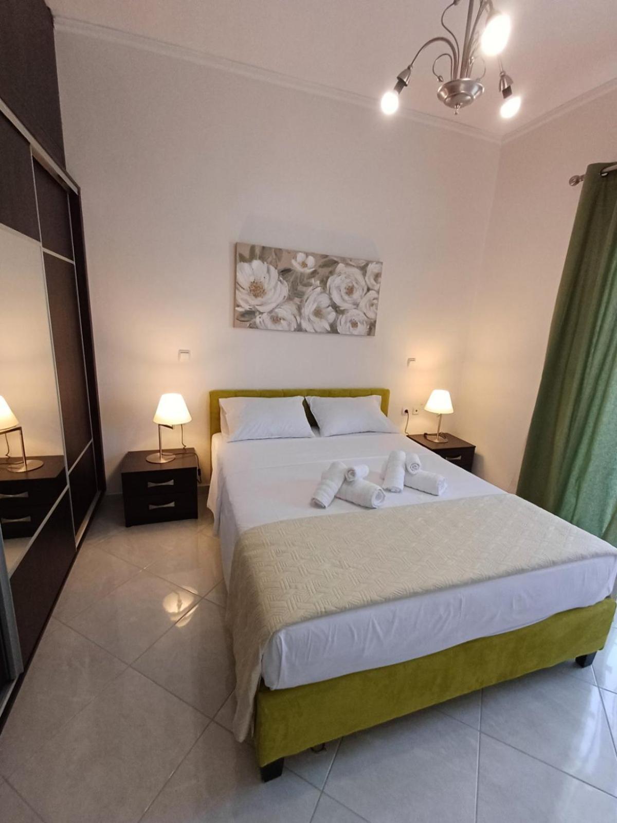 Luxury Apartment Amarynthos Eksteriør bilde